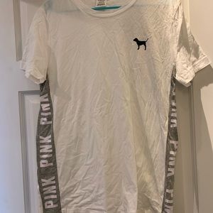 Victoria’s Secret pink tshirt.